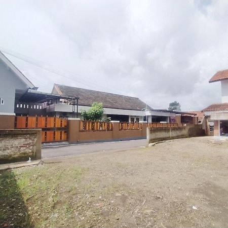 Reddoorz Syariah Near Stasiun Purwokerto Hotel Eksteriør billede