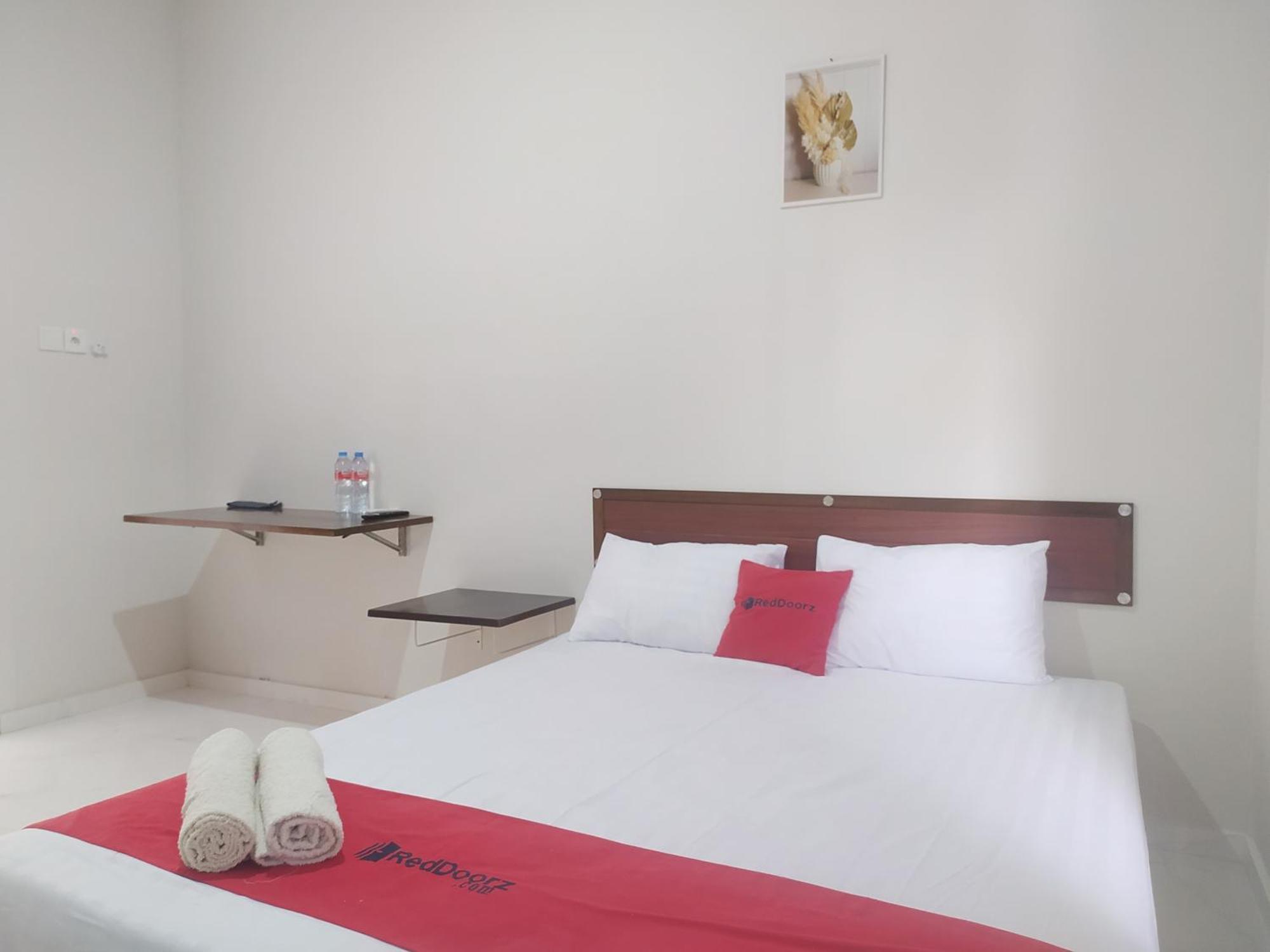 Reddoorz Syariah Near Stasiun Purwokerto Hotel Eksteriør billede