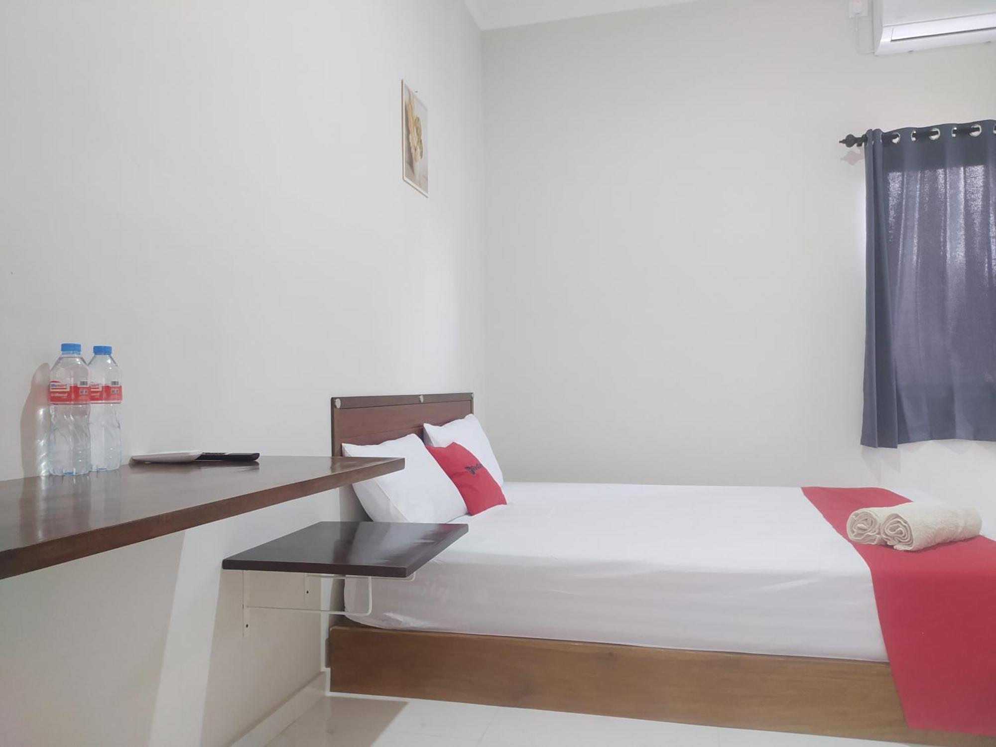 Reddoorz Syariah Near Stasiun Purwokerto Hotel Eksteriør billede
