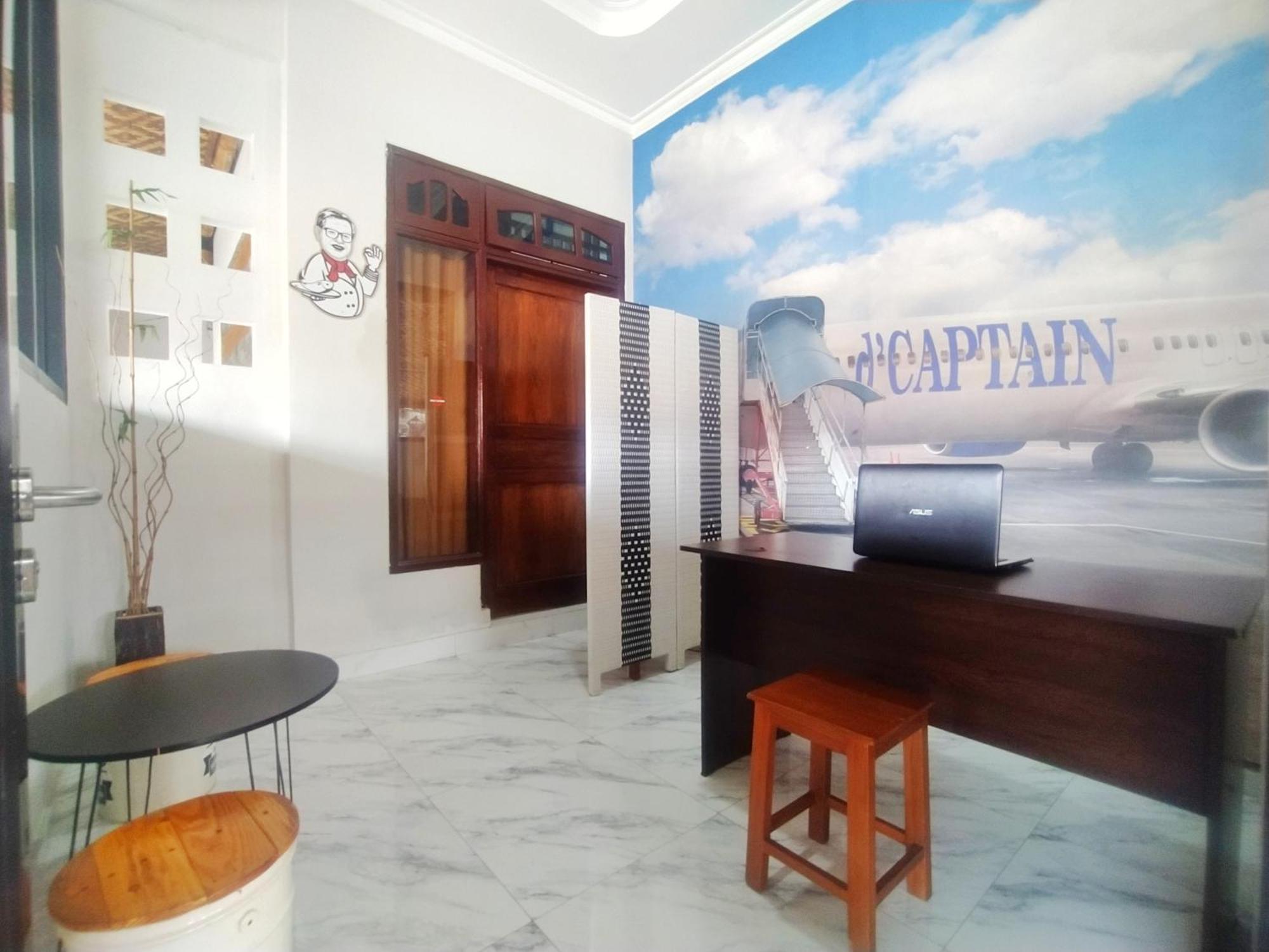 Reddoorz Syariah Near Stasiun Purwokerto Hotel Eksteriør billede